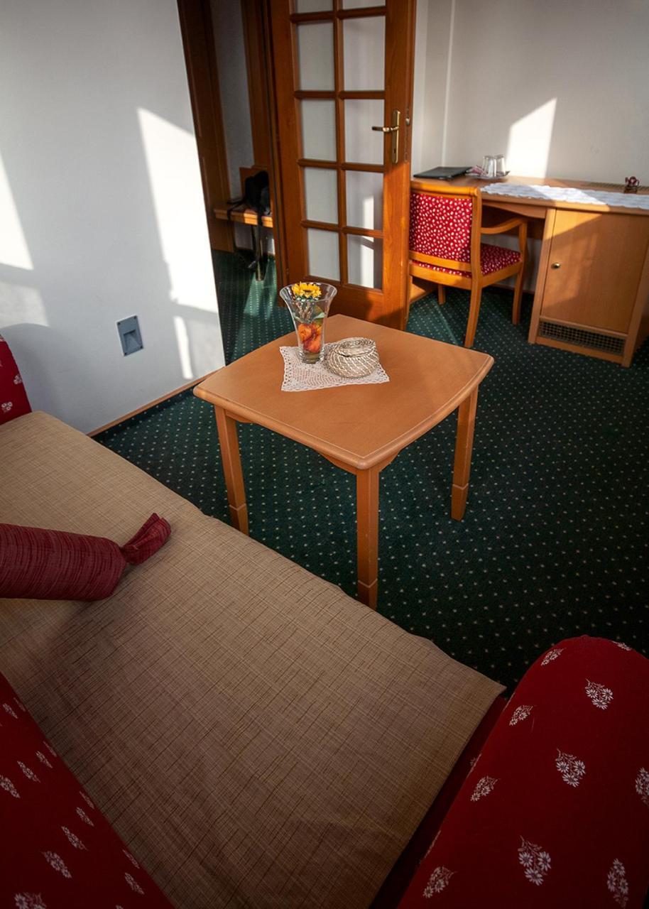 Guesthouse Tulipan Lesce  Zewnętrze zdjęcie